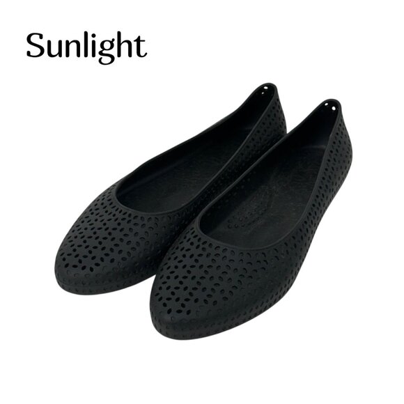 Okabashi  Womens Perforated Black Slip-On Ballet Flats SZ US 9 EU 39 Waterprooft - Picture 1 of 12